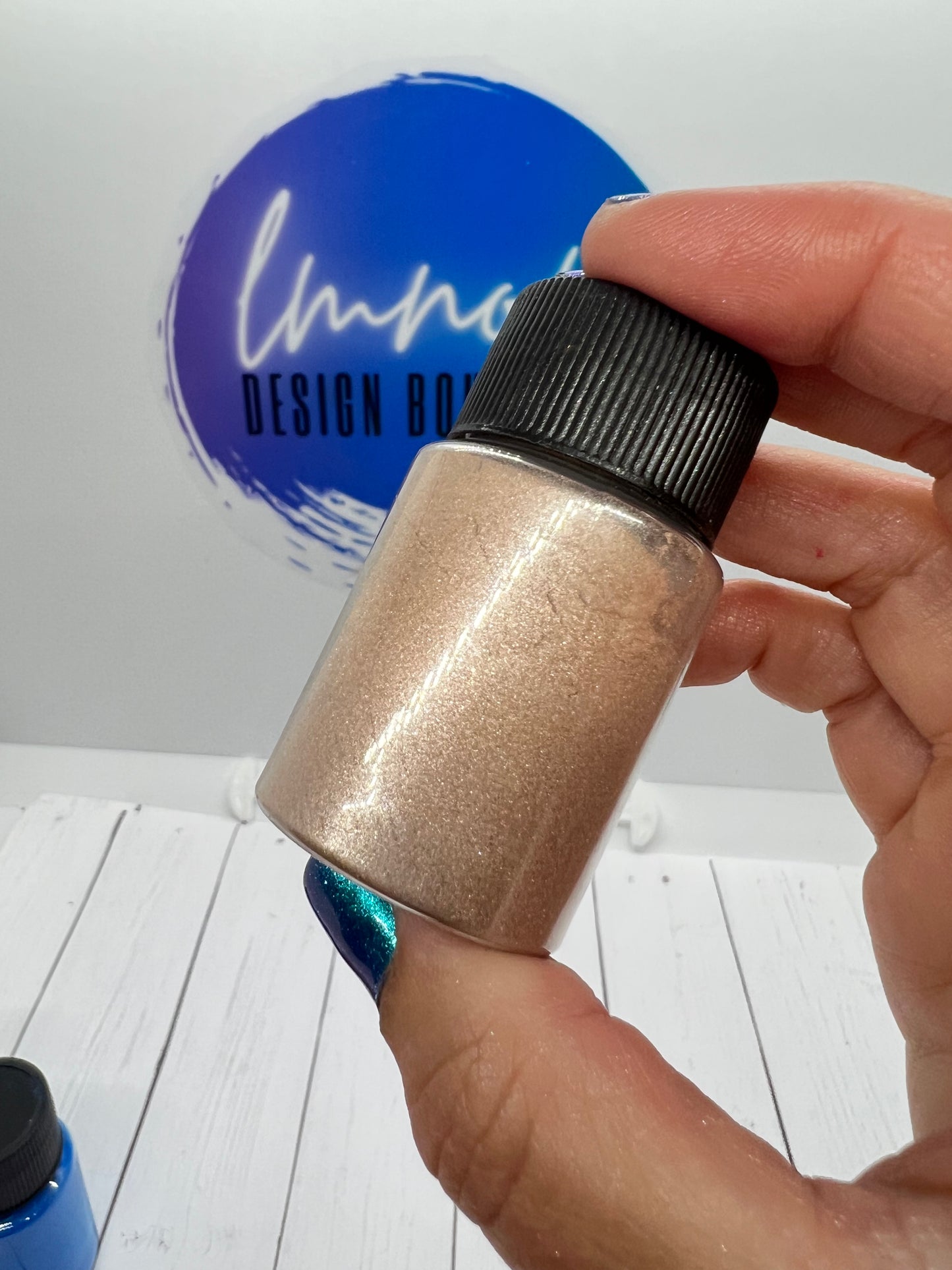 Kick The Dust Up- pigment