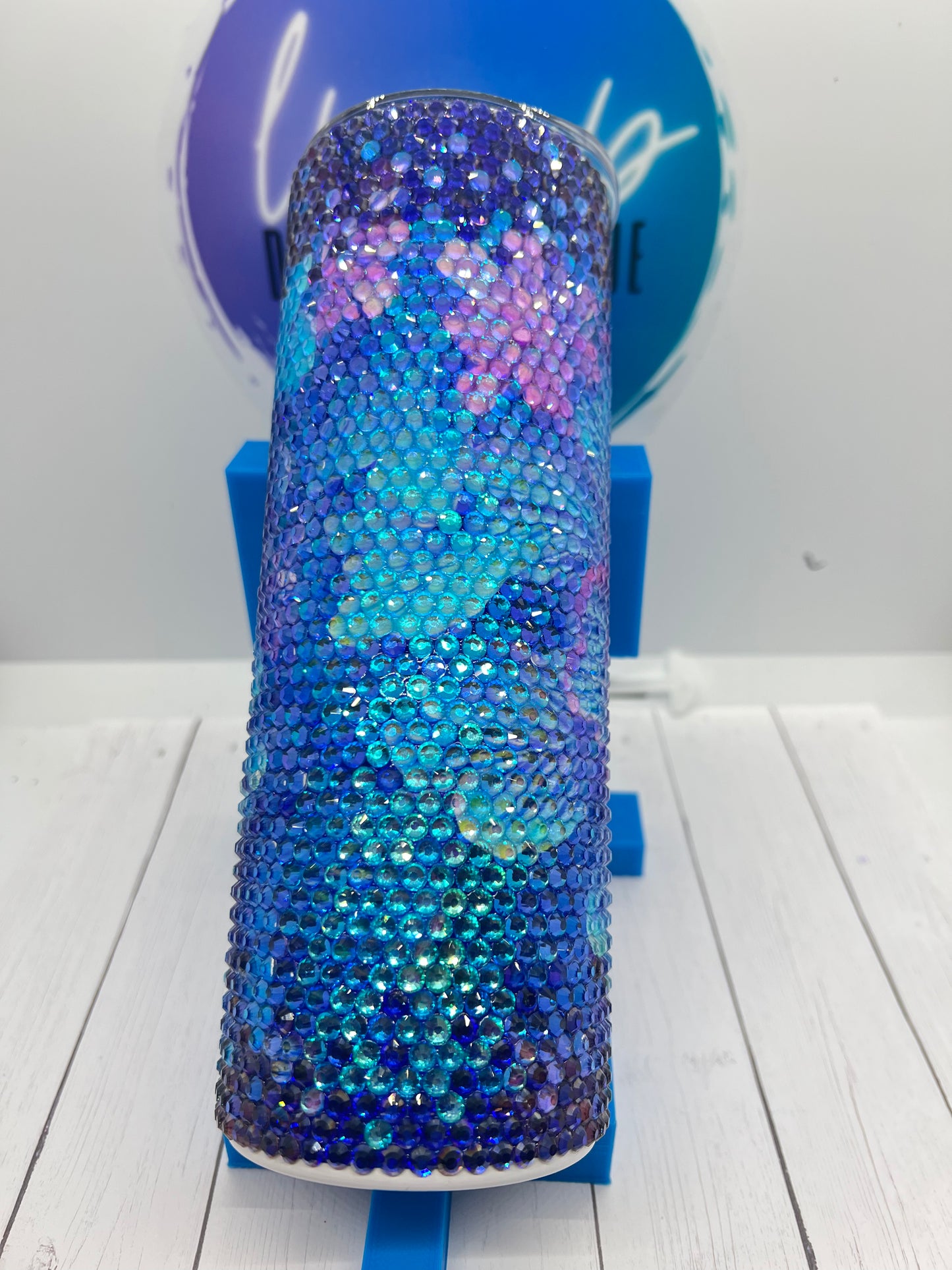 Neon blue flower - 20 oz glass