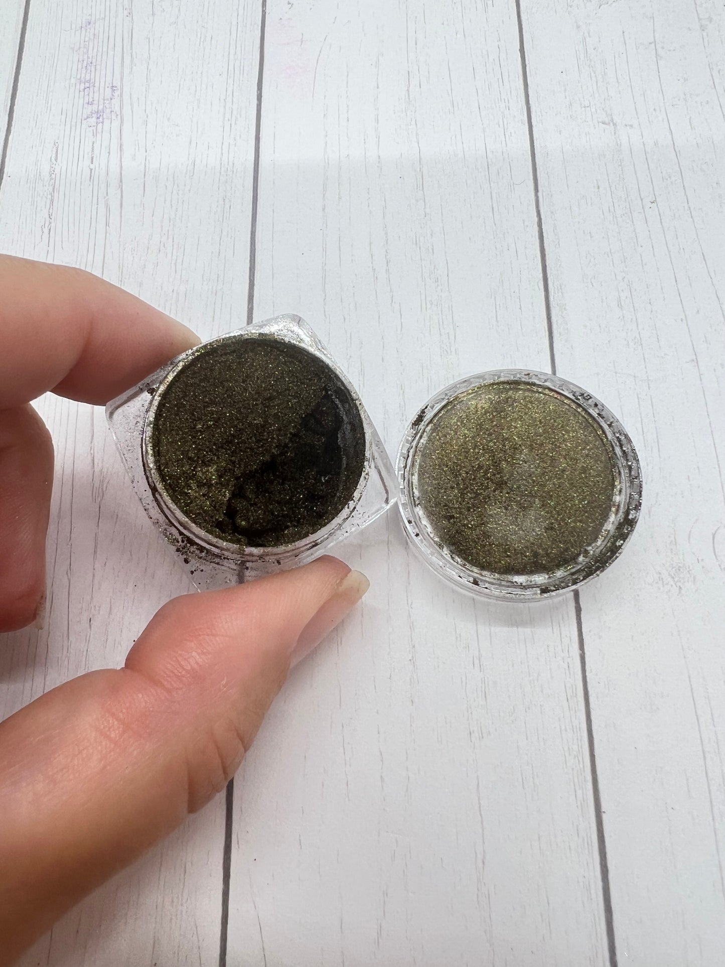 Chrome pigments