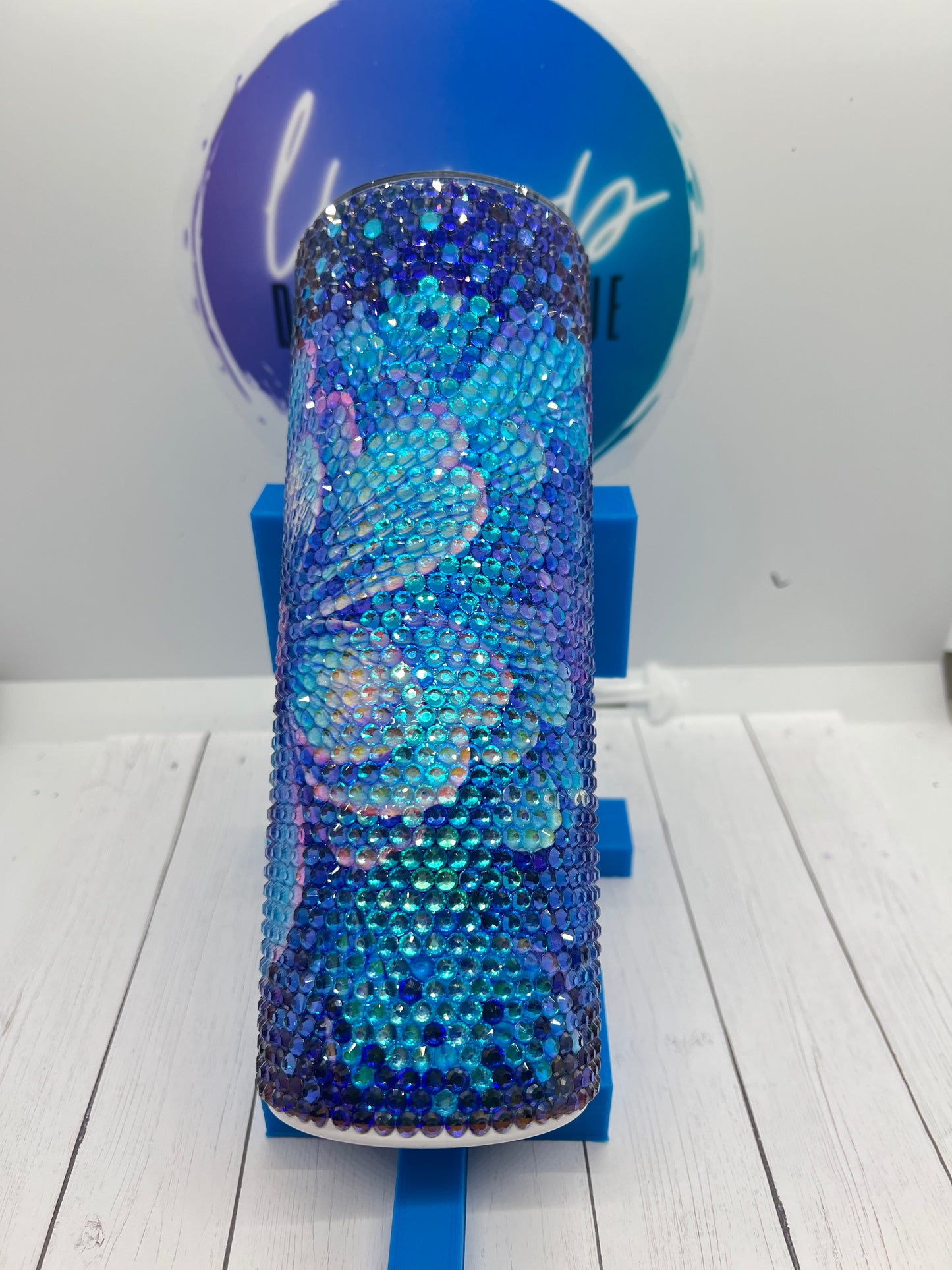 Neon blue flower - 20 oz glass